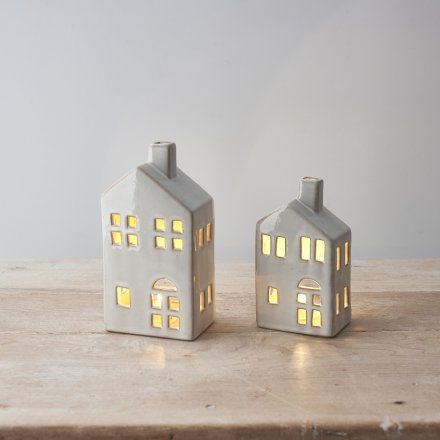 Light-Up House - Natural