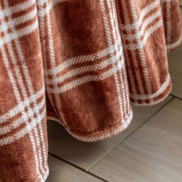 Kilburn & Scott Checkmate Throw in Nutmeg